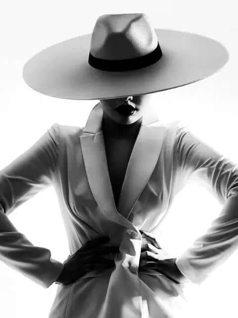 Black + White Post Modern Photography - Hestia + Co.
