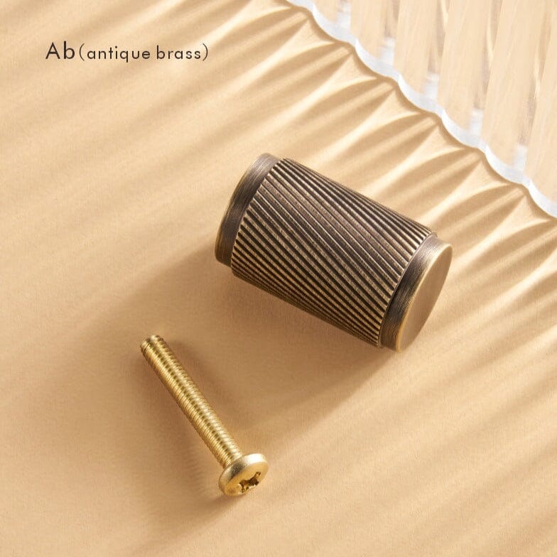 Swirl Handle - Hestia + Co.